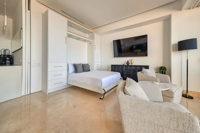 Deluxe, Apartment, King Bed, Queen Murphy Bed, Ocean View, Terrace، Maxwell Collection Romantic Zone 2/4