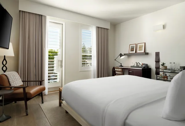 غرفة بسرير كينج بإطلالة على الحديقة بشرفة، Hotel Cerro 3/5