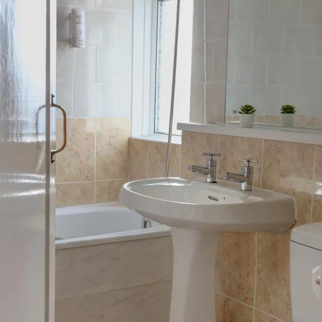 غرفة ثلاثية، Belvilla Crewe Arms Hotel 5/6