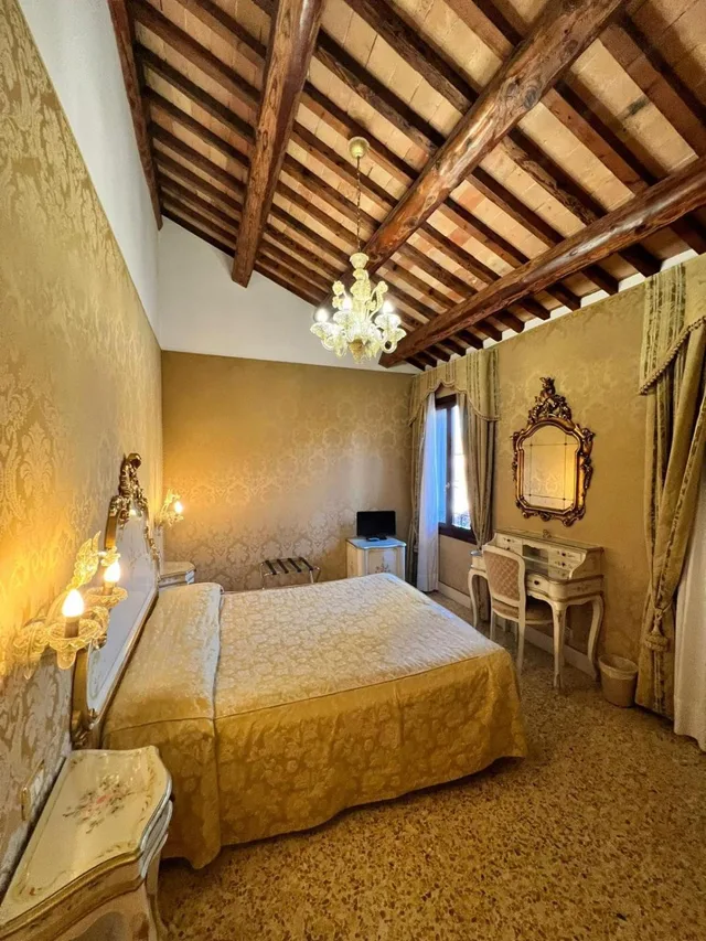 غرفة بسرير كوين، Hotel Ca Dogaressa 2/10