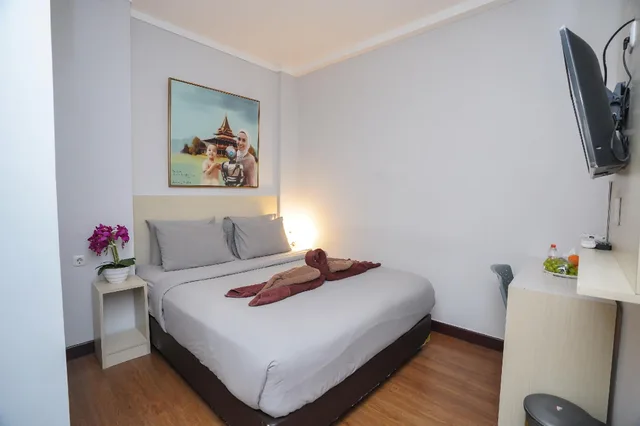 غرفة سوبيريور بسرير كوين، DENZ Express Pondok Labu 2/3