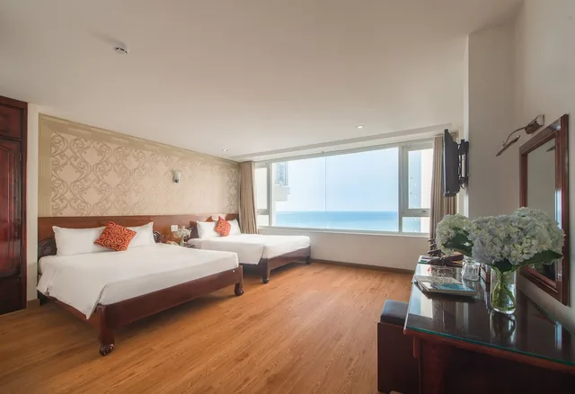 غرفة ديلوكس رباعية بسريرين كوين، Le Solei Hotel Nha Trang 6/8