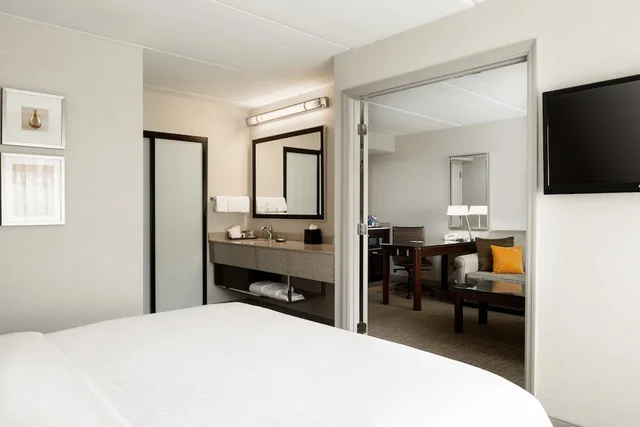 جناح بسرير مزدوج بغرفة نوم واحدة، Sheraton Suites Orlando Airport 2/4