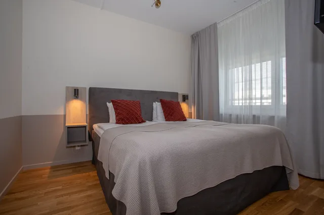 جناح بسرير كينج مع أريكة، Injoy Premium Solna 5/10