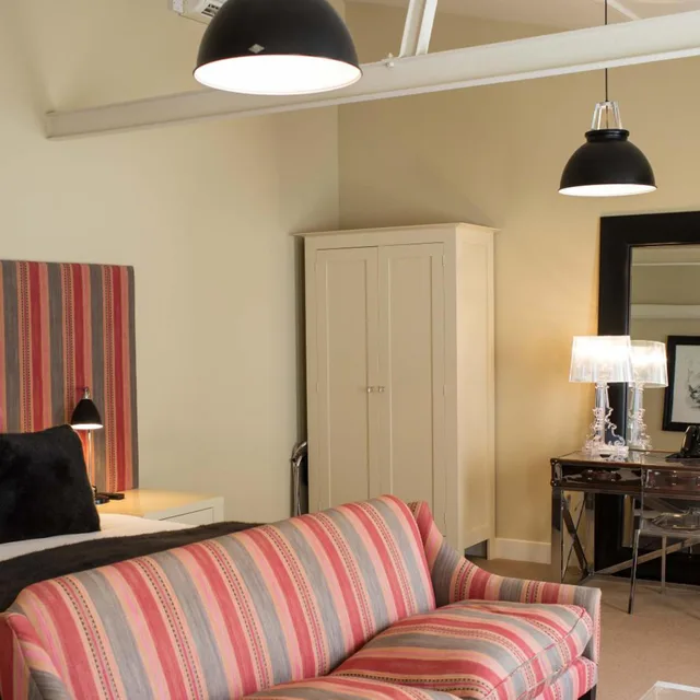 غرفة فاخرة بسرير كينج، Milsoms Kesgrave Hall 2/7