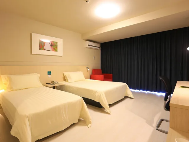 غرفة سوبيريور بسريرين منفصلين، Jinjiang Inn Harbin Central Street Xinyang Road 1/1