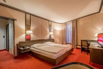 غرفة قياسية، Hotel Monopol Luzern 1/2