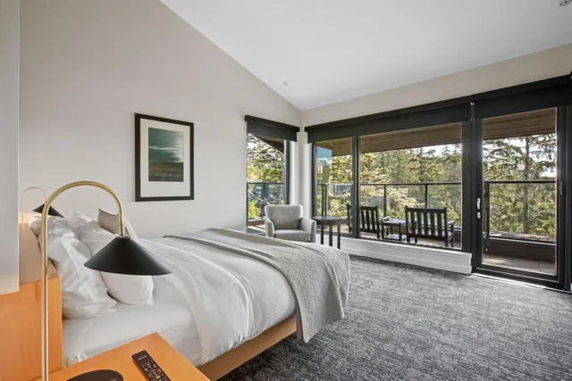 1 Bedroom, Rainforest, Lodge, Suite، Black Rock Ocean Front Resort 1/7