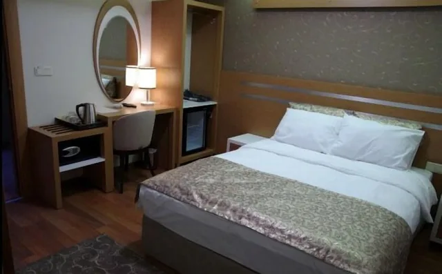 غرفة بسريرين منفصلين، GEVHER HOTEL 1/4