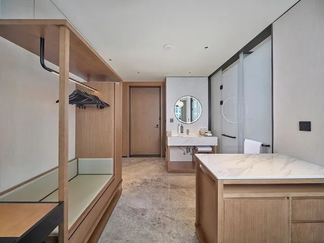 غرفة بسرير كينج، Hilton Garden Inn Guangzhou Baiyun Airport 2/4