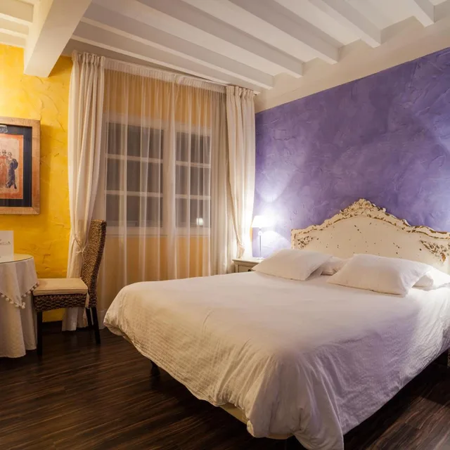 غرفة بسرير مزدوج، Hotel Rural el Bosque de la Anjana 7/10