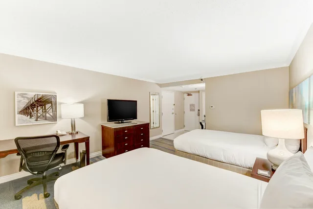 غرفة بسريرين مزدوجين لذوي الإعاقة، Hilton Irvine/Orange County Airport 1/2