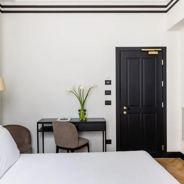 Room, Double or Twin Bed, Continentale Hotel 9/10