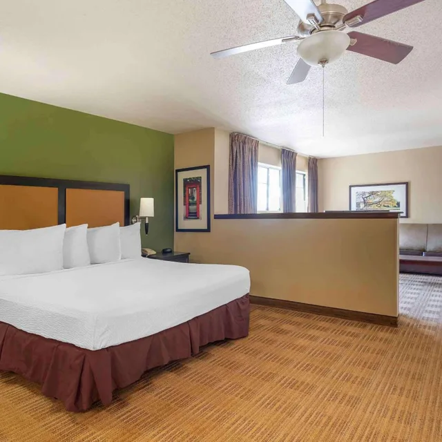 1 Bedroom, Suite, Extended Stay America Chicago- Woodfield Mall-Convention Ctr 1/7