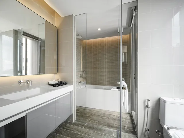 شقة ديلوكس بسرير كينج وسرير كوين بغرفتي نوم، Oakwood Suites Bangkok 10/10