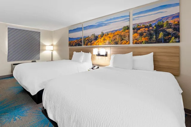 غرفة ديلوكس بسريرين مزدوجين، Days Inn By Wyndham Brownsville 1/3