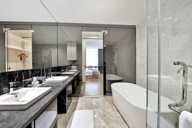 2 Bedrooms, Premier, King and Queen Bed, THE FACE Suites 2/2