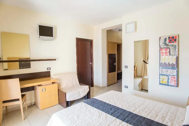 Room, Single, Double Bed, Pineta View، Tichos Greenblu Hotel 1/1