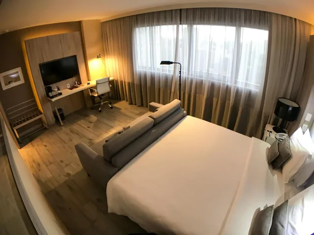 Business Class Queen Non-Smoking، Radisson Blu Hotel Belo Horizonte Savassi 1/6