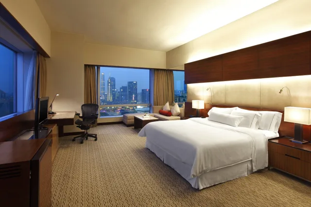 غرفة كلوب بسرير كينج، The Westin Guangzhou 3/10