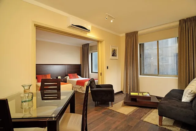 غرفة كلاسيكية بسرير مزدوج مع أريكة، Hotel Gran Palace 1/1