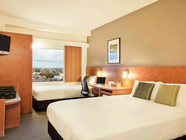 غرفة سوبيريور بسرير كوين، Ibis Hamilton Tainui 1/3