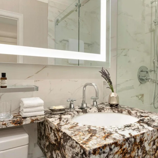Fairmont Gold, Grand, King Bed، Fairmont Hotel Vancouver 8/10