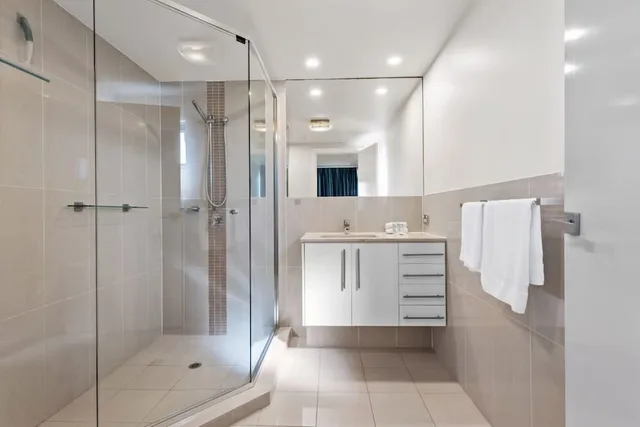 شقة، Proximity Waterfront Apartments 3/5