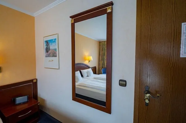 غرفة كومفورت بسرير كينج، Moselromantik Hotel Thul 4/6