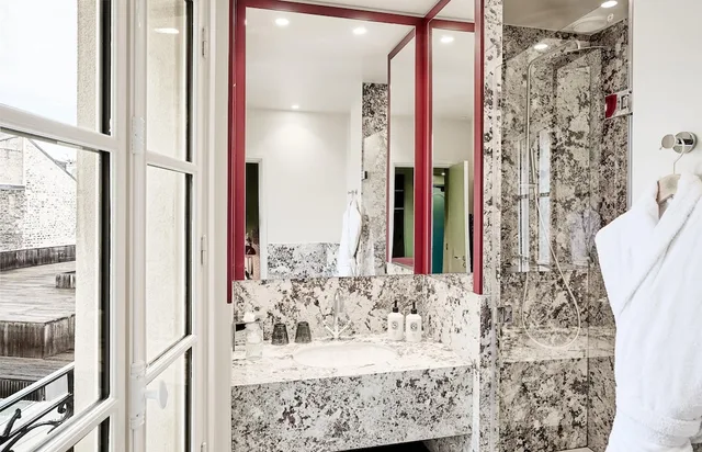 جناح بسرير كوين مع أريكة، Hotel Prince De Conti 3/8