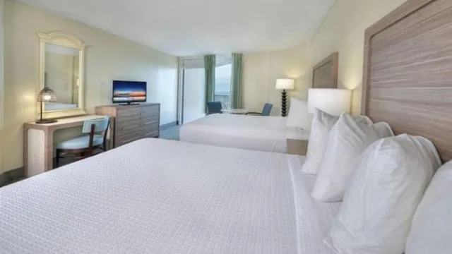 استوديو بسرير كوين لذوي الإعاقة، El Caribe Resort & Conference Center 3/4