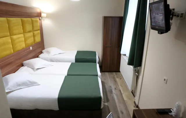 Comfort, Triple, Sun Hotel 3/10
