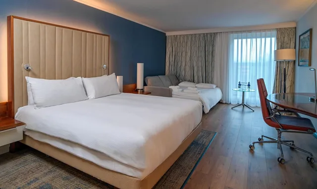 غرفة عائلية بسرير كينج، Hilton London Heathrow Airport Terminal 5 6/9