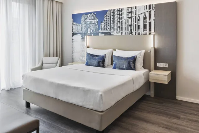 جناح جونيور مع أريكة، Courtyard Hamburg City 2/6