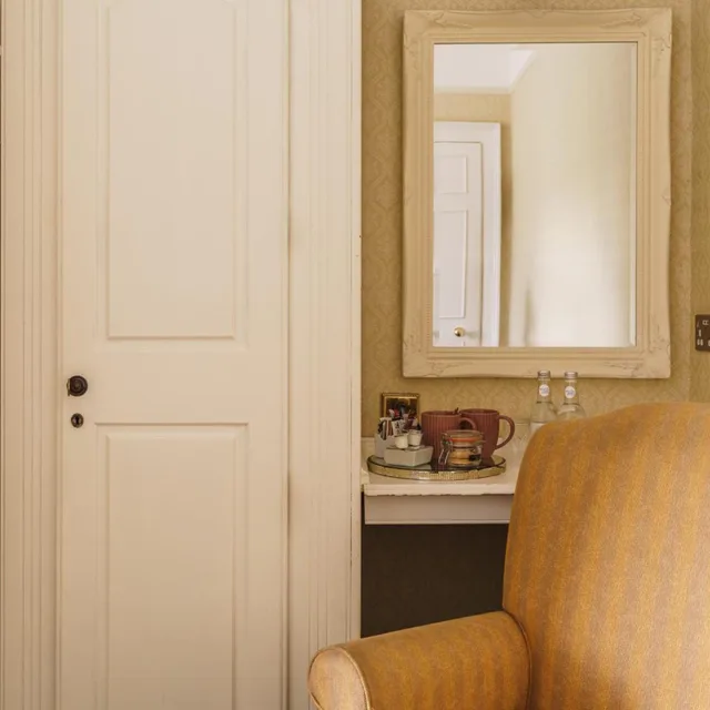 Room, Twin Beds, The Kennard 9/10