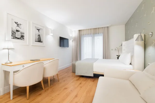 Room, Triple, Eurostars Porto Douro 2/2