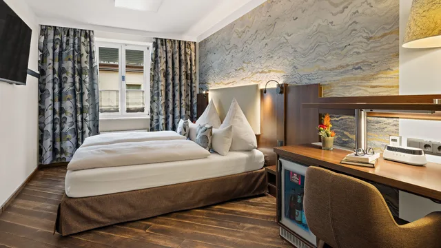 غرفة بسريرين منفصلين، Hotel Deutsche Eiche 3/7