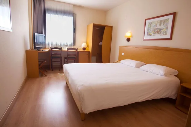 غرفة بسرير مزدوج لذوي الإعاقة، Travelodge Alicante Puerto 1/10
