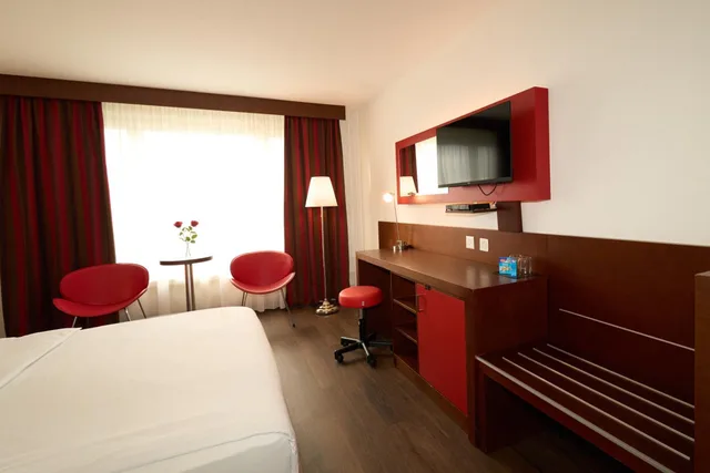 غرفة ديلوكس بسرير كينج، Hotel Conti 10/10