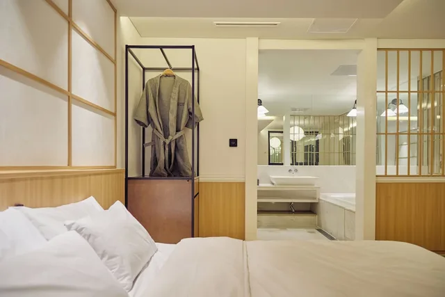 Ryokan, King Bed، Hotel Cullinan Wangsimni 1/10