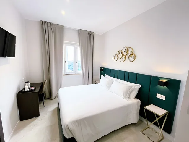 غرفة سوبيريور بسرير كوين، Cassia Hotel 1/3