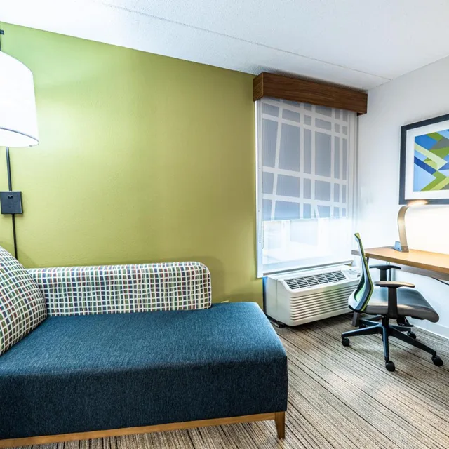 Xtra Space, Standard, King Bed، Holiday Inn Express Indianapolis South 7/10