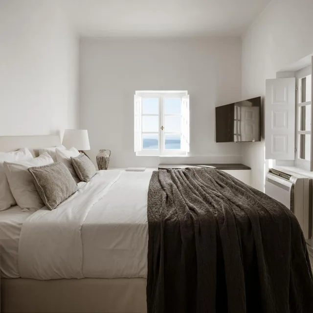 Loft, Panoramic, Suite, Volcano and Caldera View، Aqua Luxury Suites 2/3