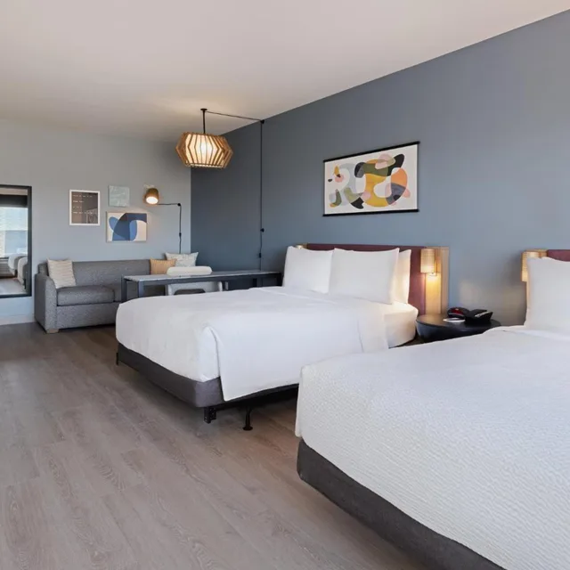 جناح استوديو بسرير كوين بحوض استحمام لذوي الإعاقة، Atwell Suites Kansas City Airport by IHG 3/5