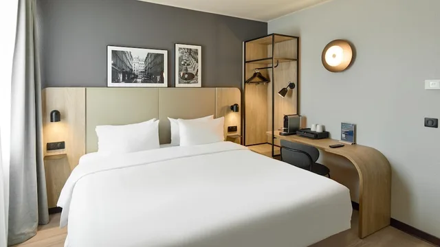 غرفة سوبيريور بسرير كينج، Campanile Argenteuil 3/10