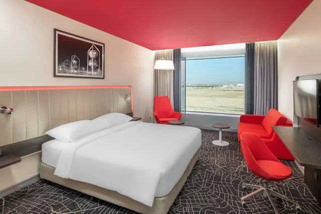 غرفة سوبيريور بسرير كينج، بارك إن باي راديسون جدة طريق المدينة(Park Inn By Radisson Jeddah Madinah Road) 1/2
