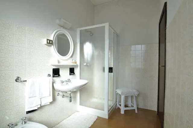 غرفة كومفورت مفردة بسرير مزدوج، Albergo Da Mario 2/2
