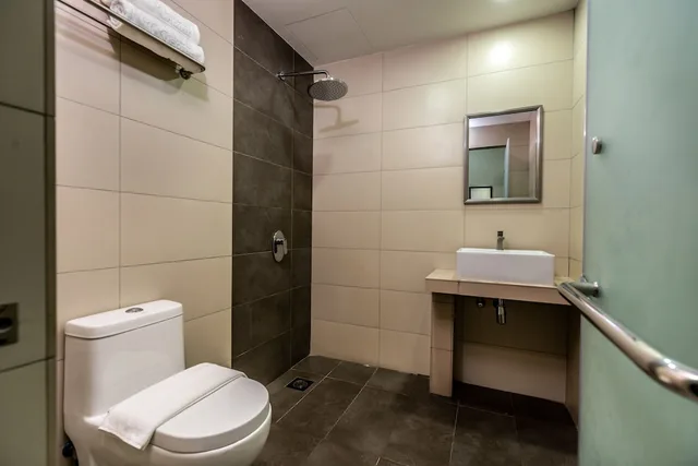 Deluxe, Queen Bed, Lobby Floor، Orange Hotel Klia Klia2 2/3