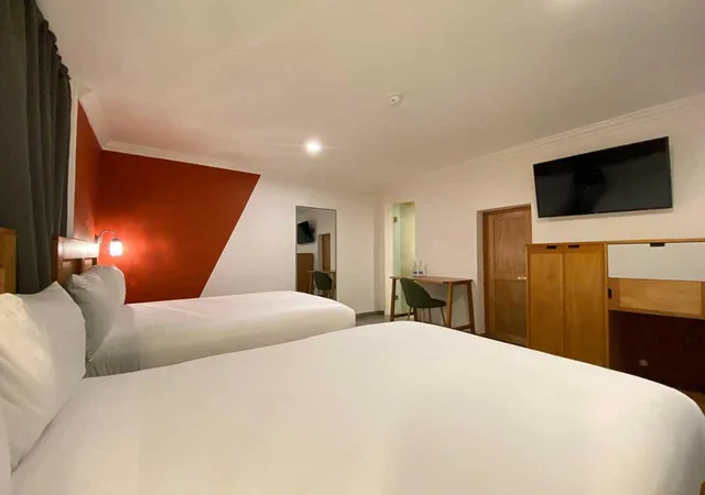 Suite, Double Bed, Hotel MX condesa CDMX, Trademark Collection by Wyndham 1/4
