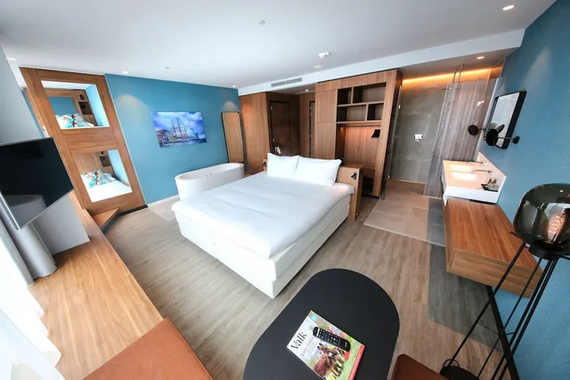 غرفة عائلية بسرير كينج وسرير بطابقين، Van der Valk Hotel Amsterdam Zuidas 9/10